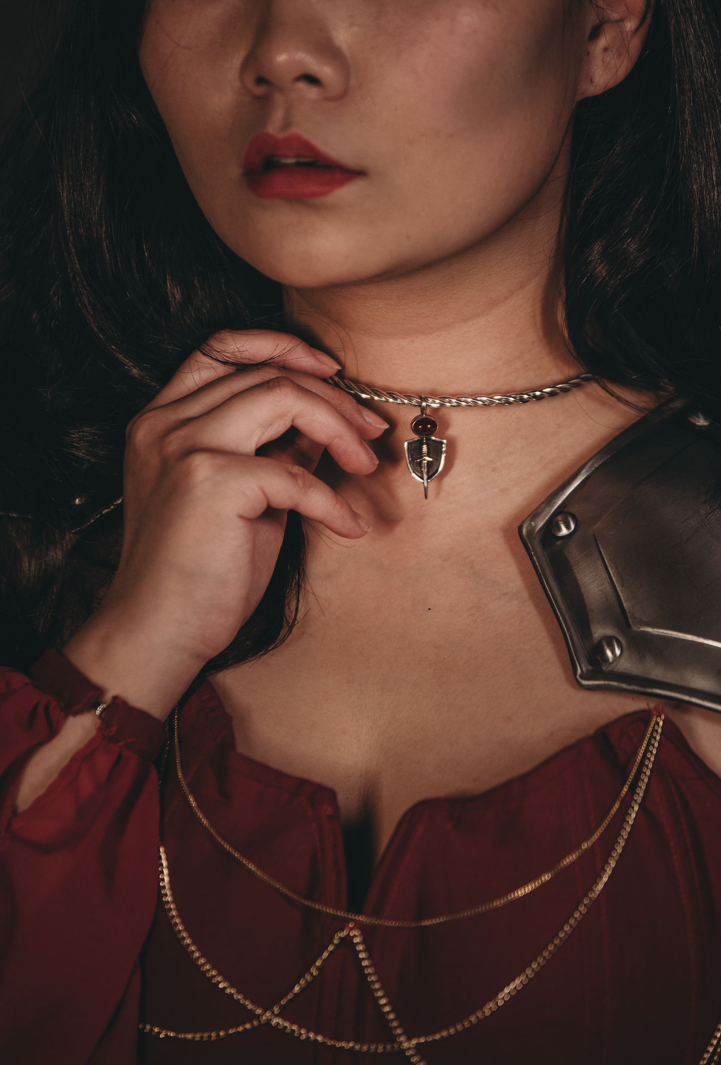 VAELITH Sword & Shield Garnet Choker Torque