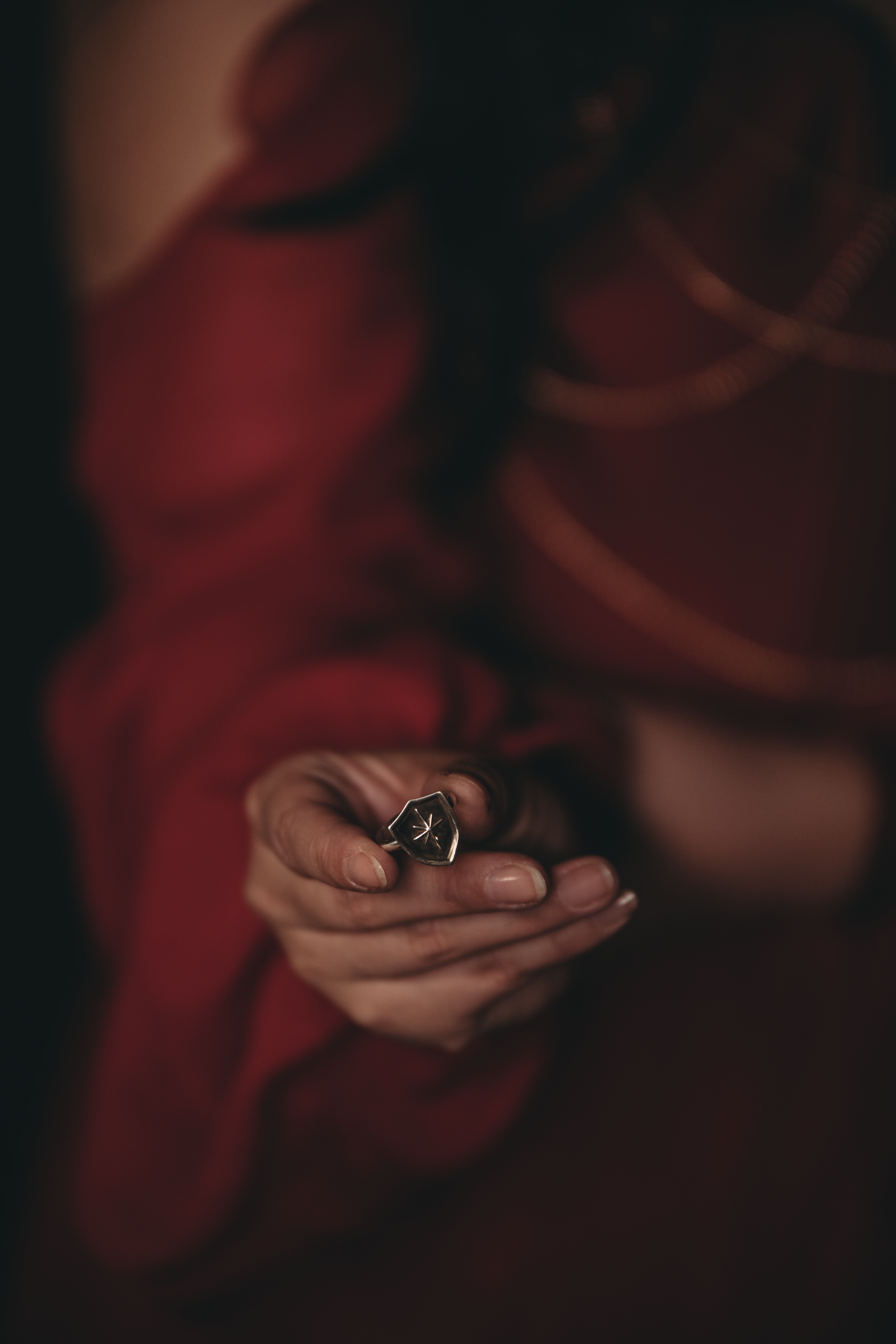 VAELITH Stern und Schild Ring