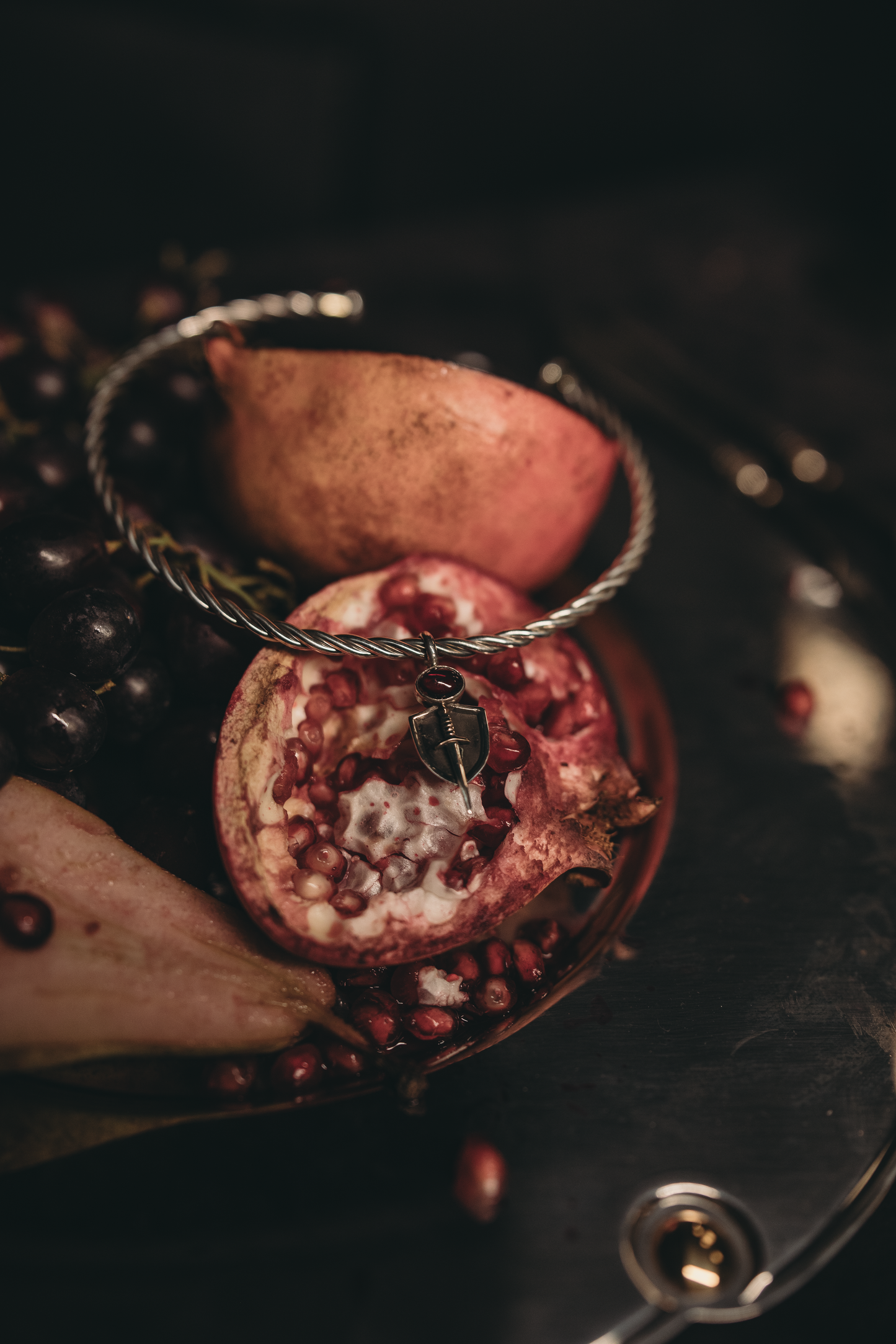 VAELITH Sword & Shield Garnet Choker Torque