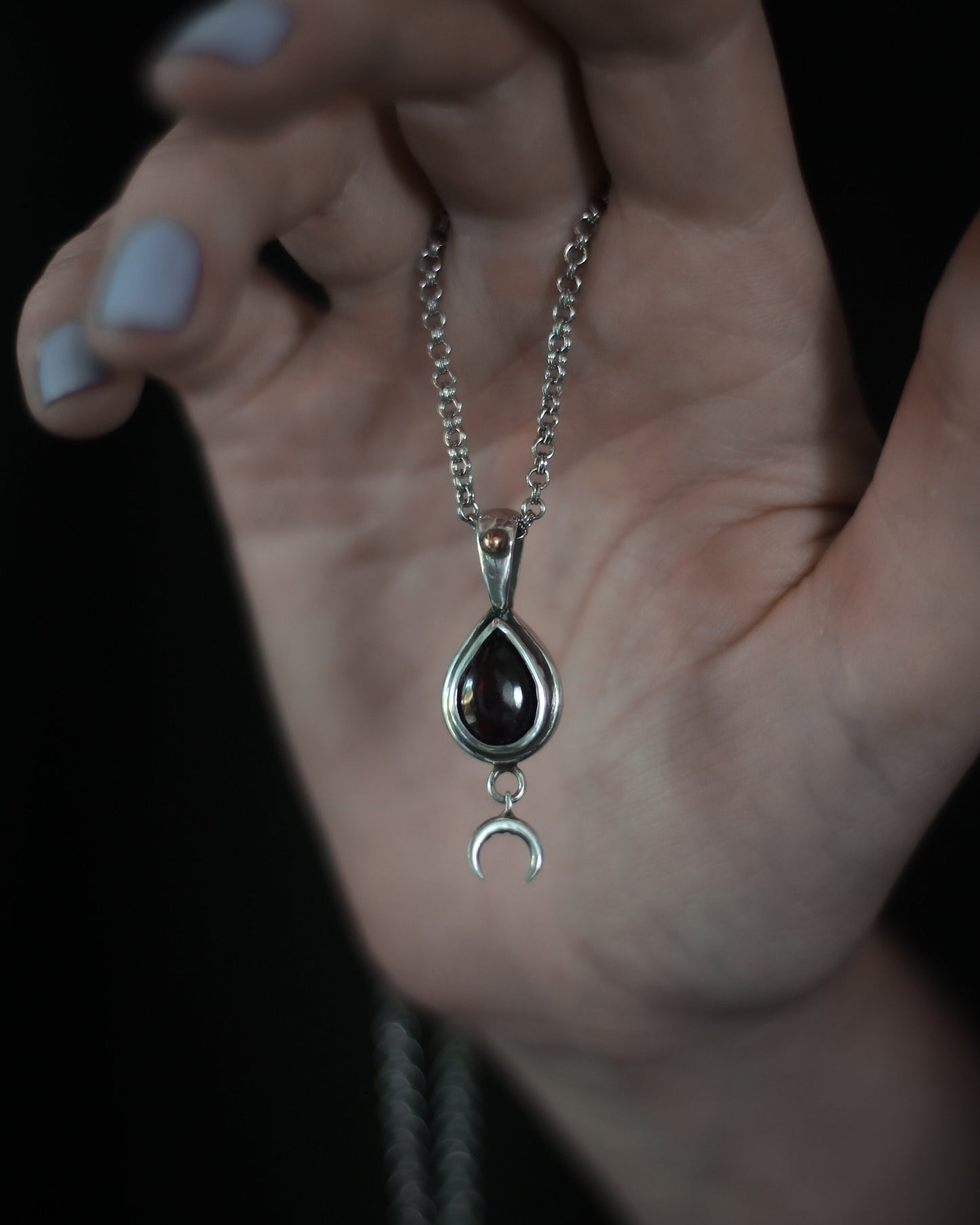 VELASTE II Necklace