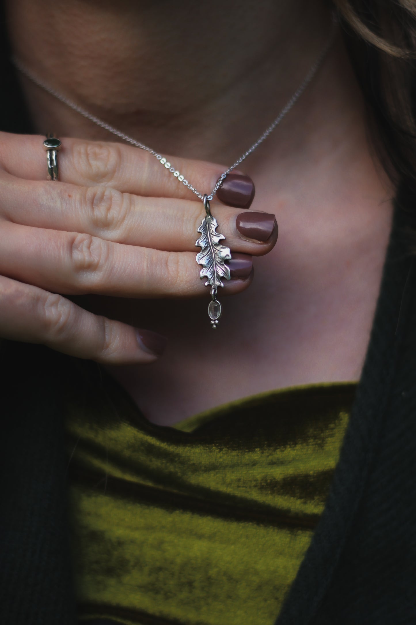 SILVA Sterling Silver Oak Leaf Necklace Labradorite3