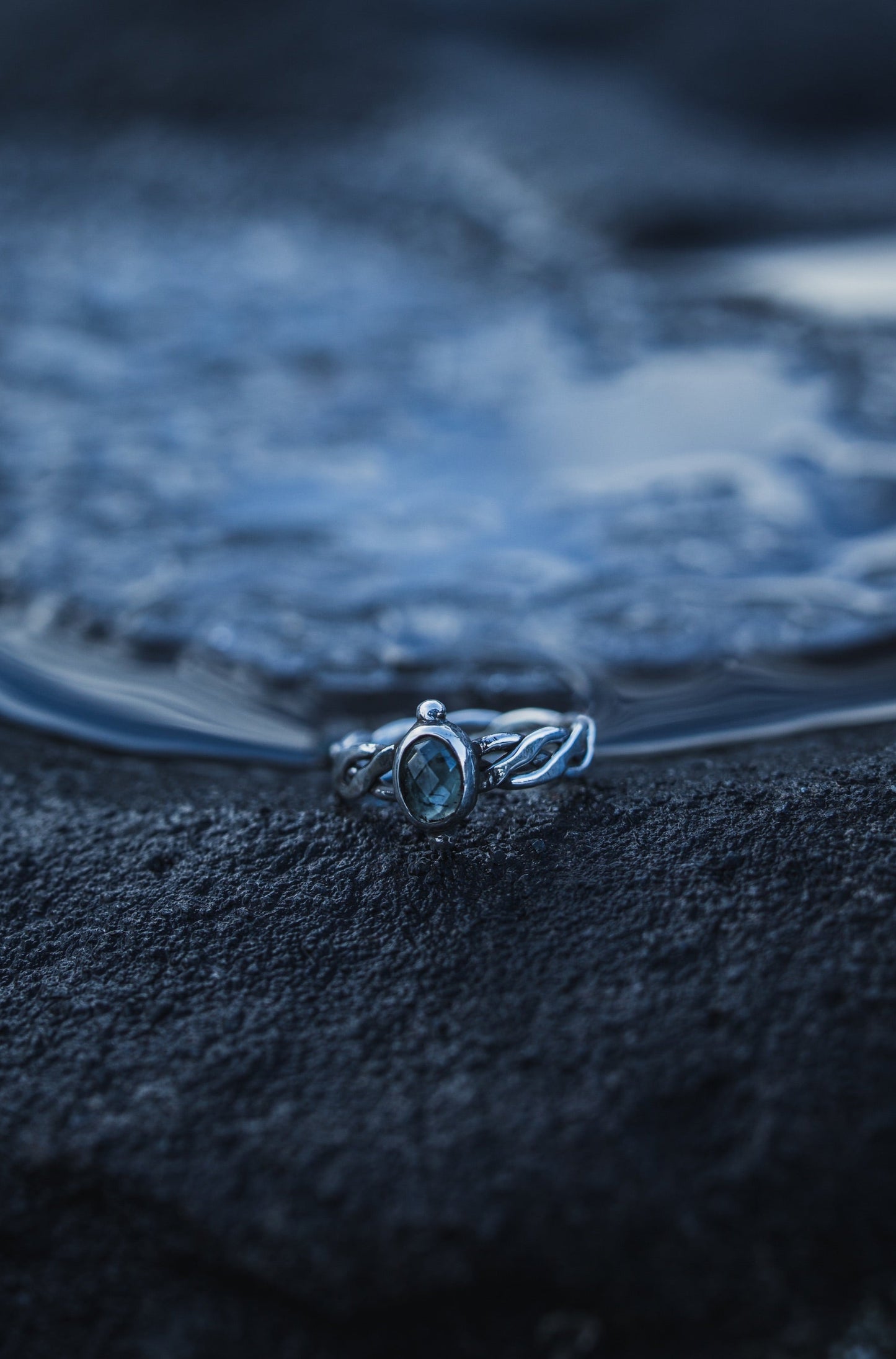 NORÐR Prehnite Ring in Sterling Silver