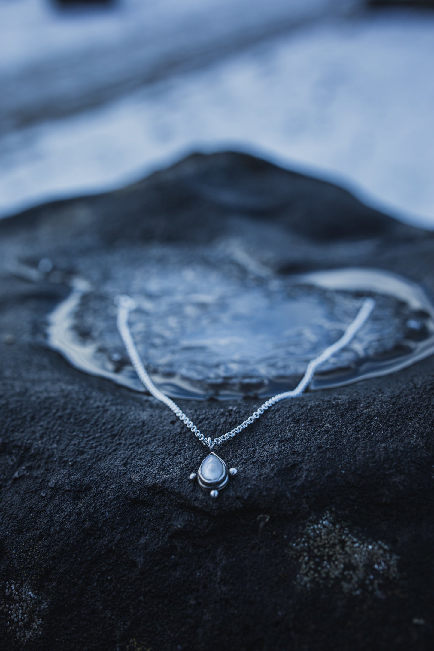 YRSA Moonstone Drop Necklace Sterling Silver
