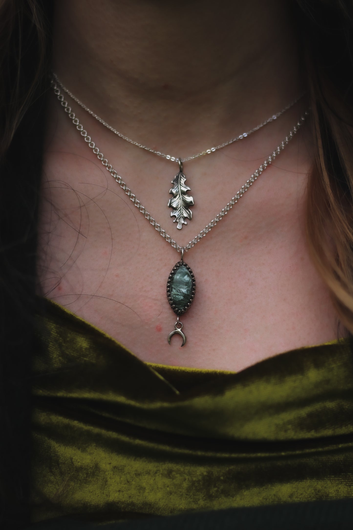 Moss Agate Moon Necklace Silver2