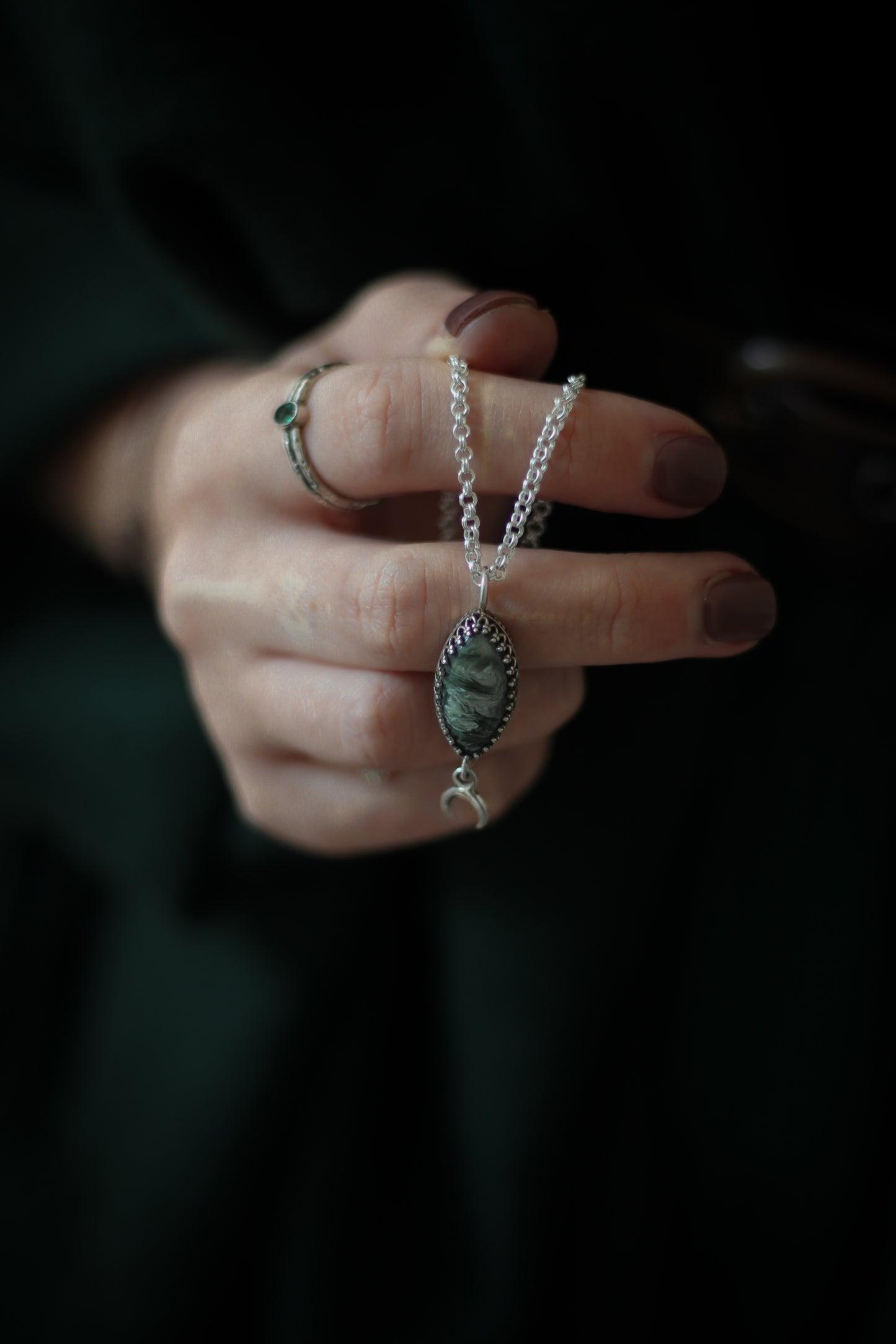 Moss Agate Moon Necklace Silver8