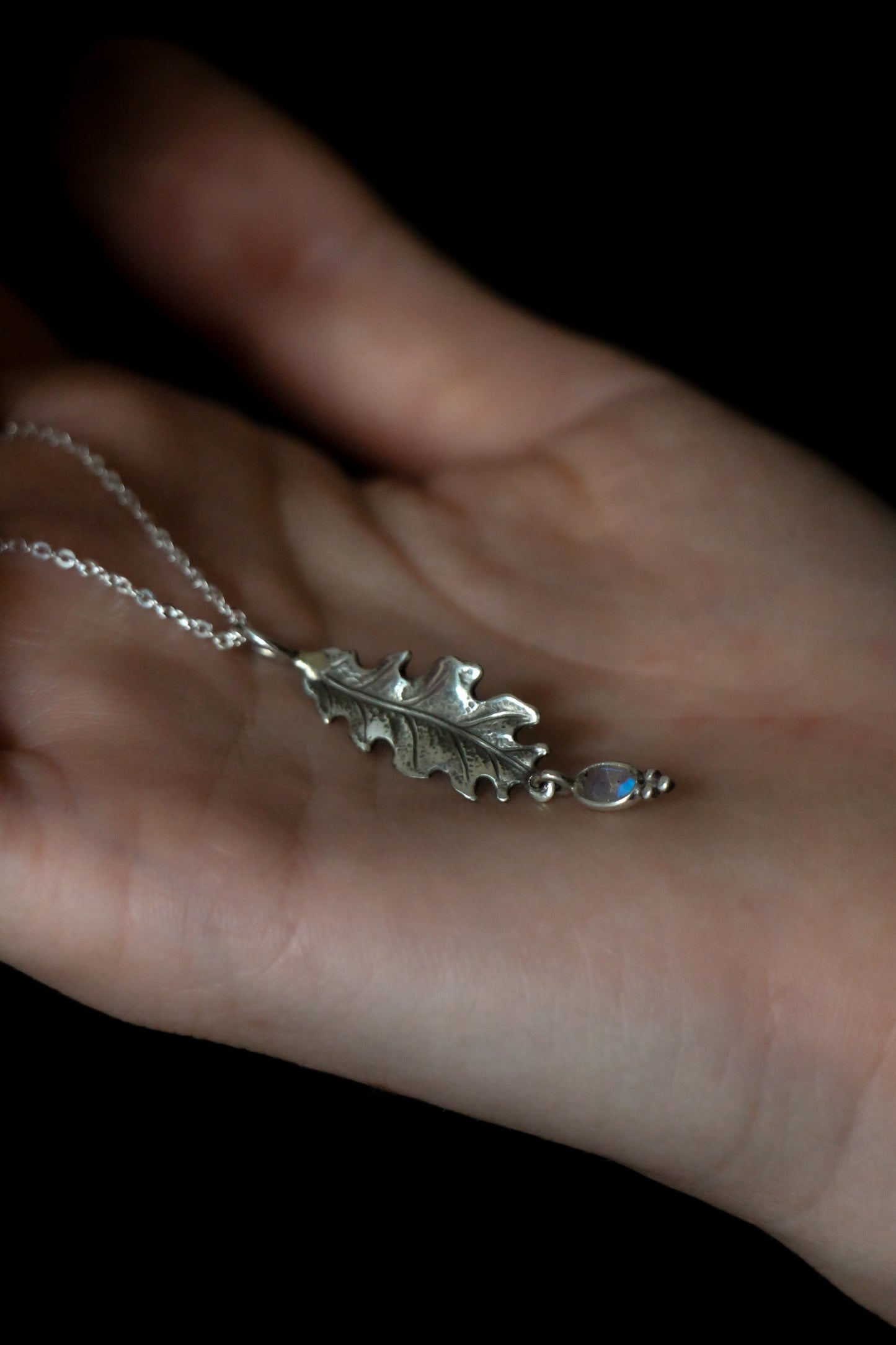 SILVA Sterling Silver Oak Leaf Necklace Labradorite4