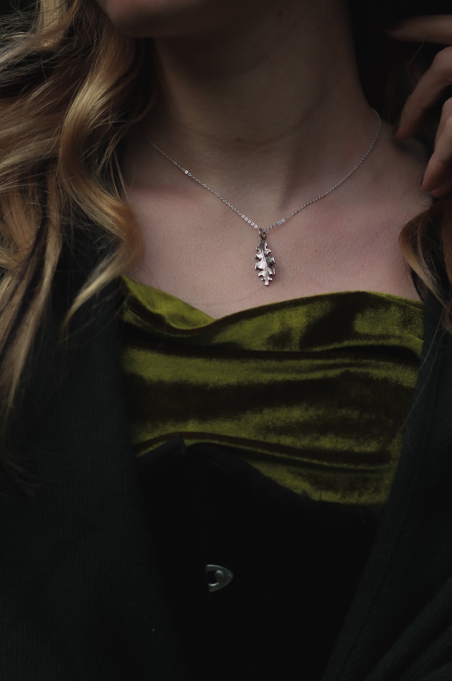 Silva Oak Leaf Necklace in Sterling Silver
