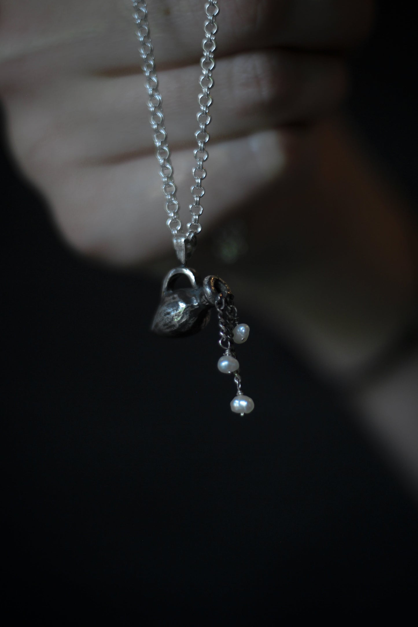 silver amphora necklace with fresh water pearls