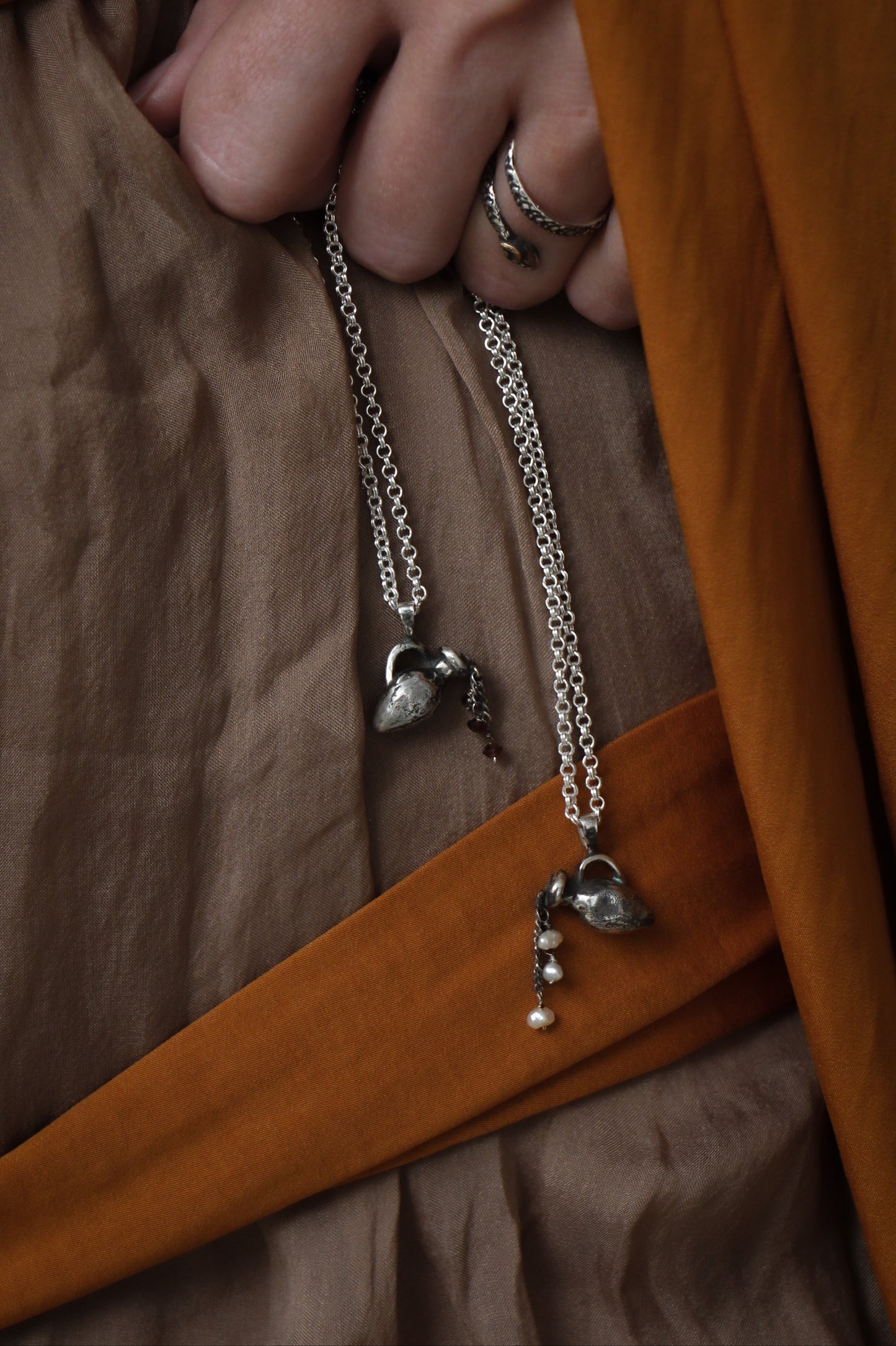 amphora necklaces roman archaeology gift jewellery