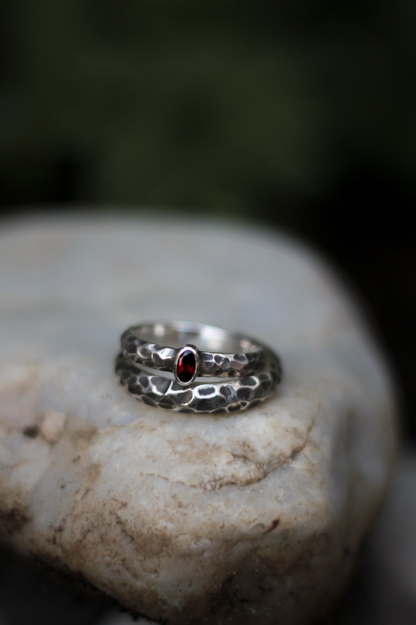 dragon scale stone textured fantasy silver wedding ring set