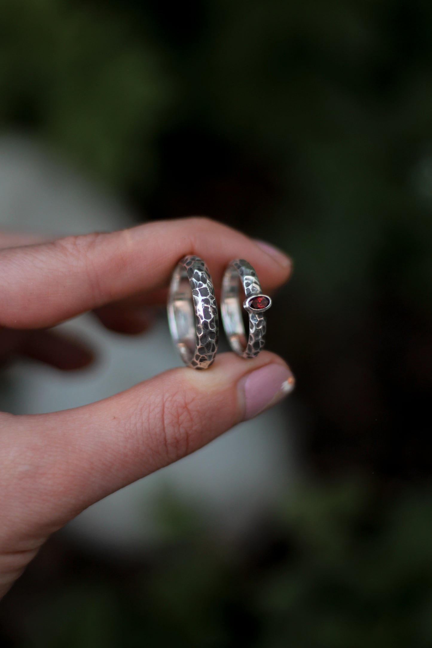 dragon scale stone textured fantasy silver wedding ring set