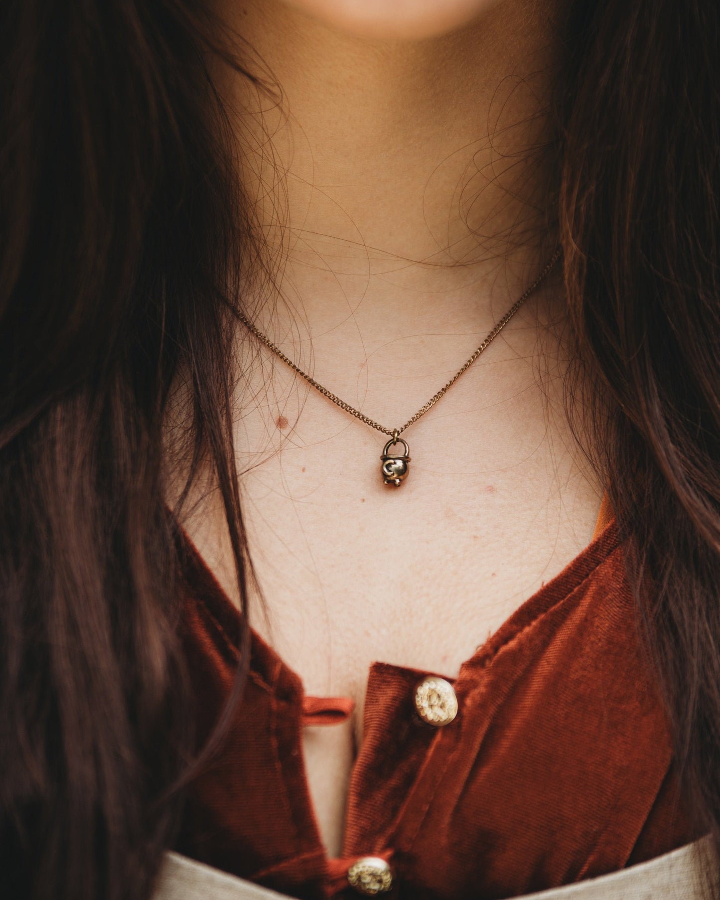 witch cauldron necklace bronze silver 10