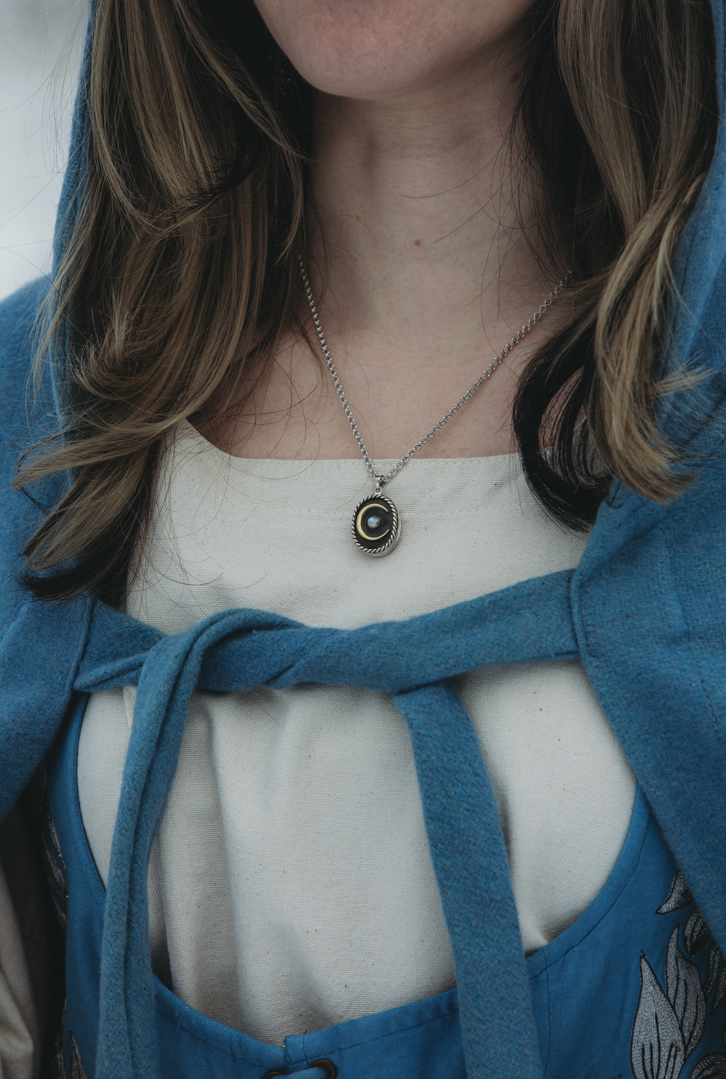 CAELIS Himmels-Amulett aus Sterlingsilber und Messing