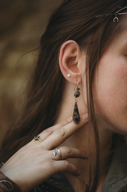 ITHILWEN Moss Agate Earrings in Sterling Silver
