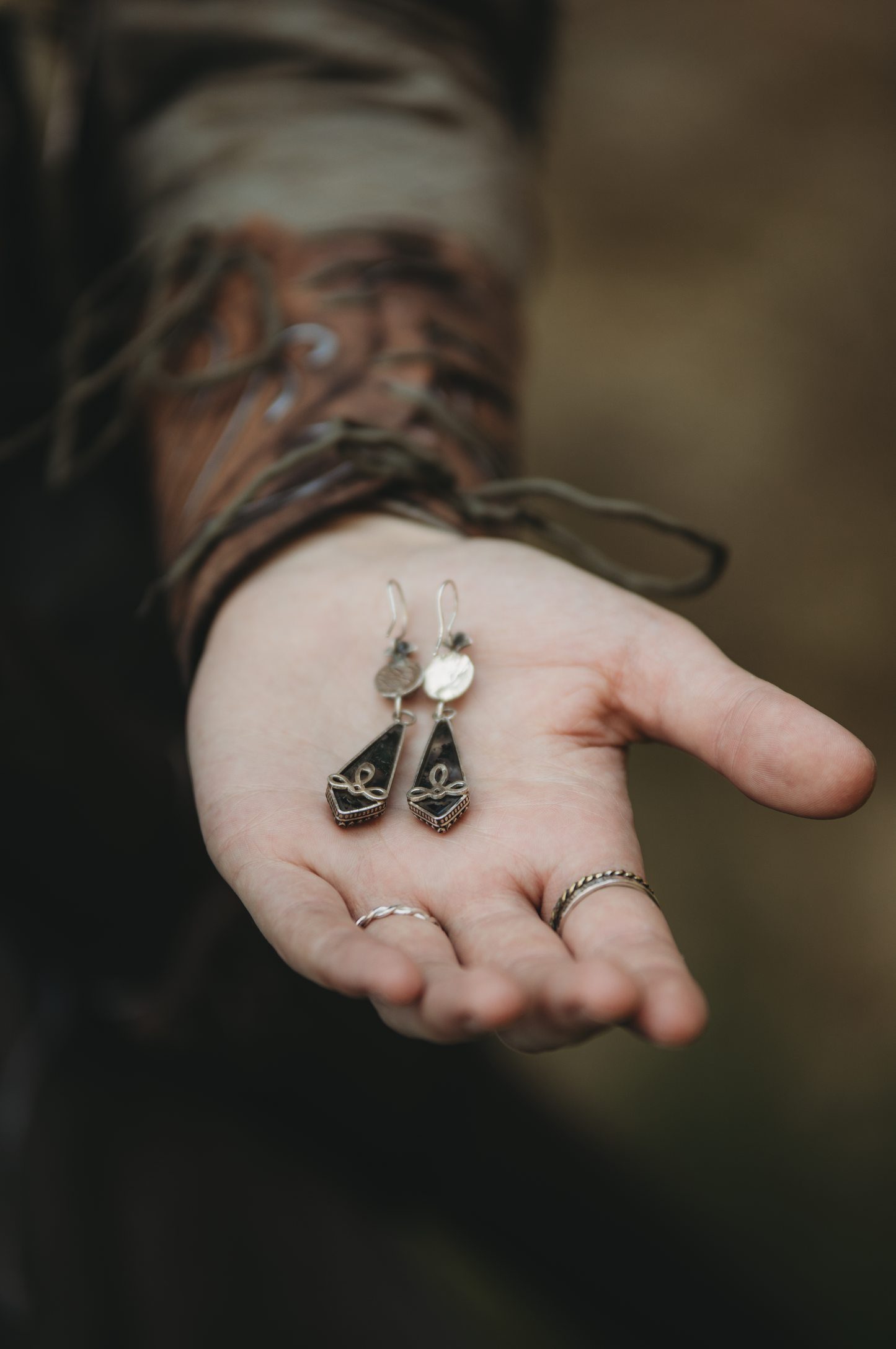 ITHILWEN Moss Agate Earrings in Sterling Silver