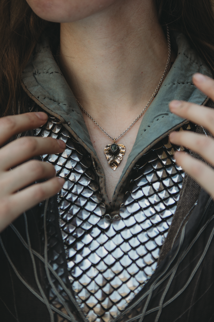 NÁNDILAS Elven Ivy Moss Agate Necklace in Brass and Silver