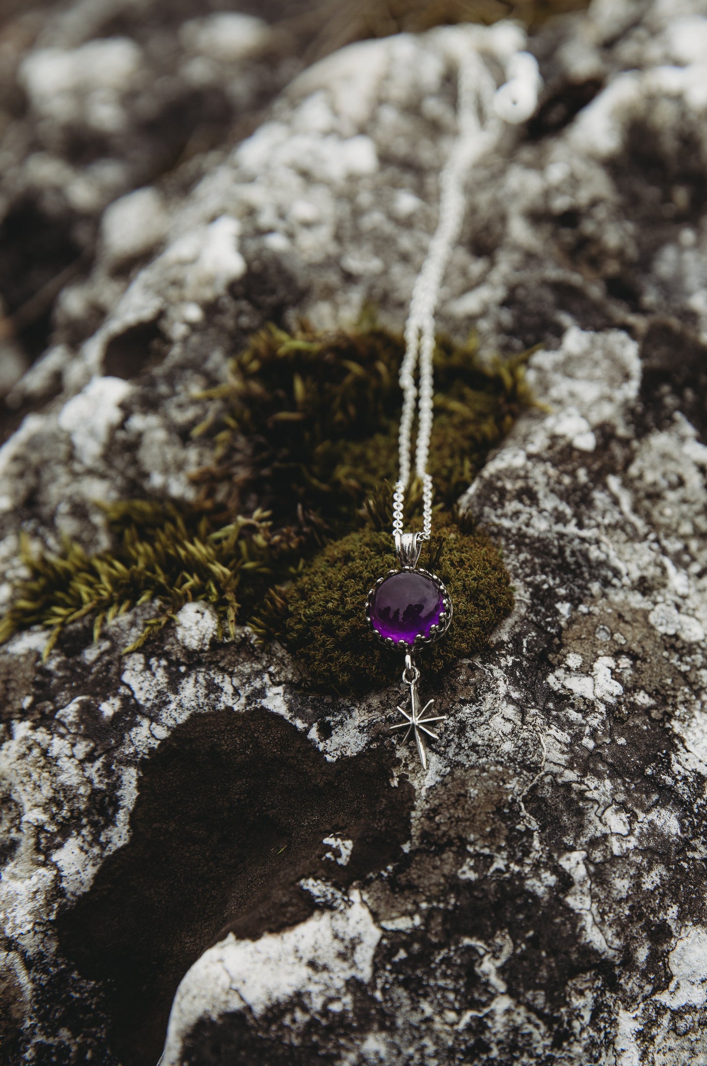 DIÙRRAIS Star Necklace Sterling Silver and Amethyst