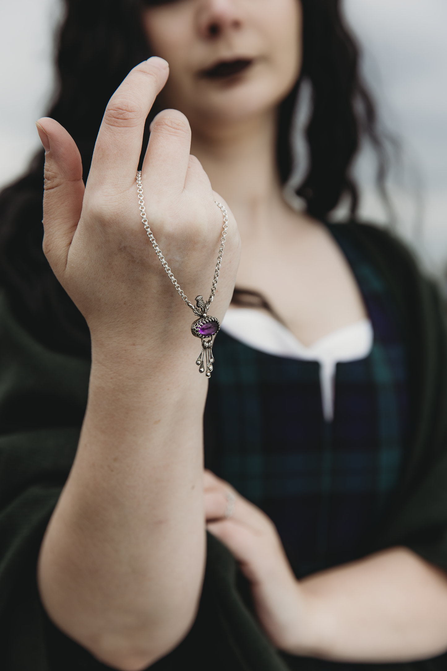 DRAOIDH I Thistle and Amethyst Necklace in Sterling Silver