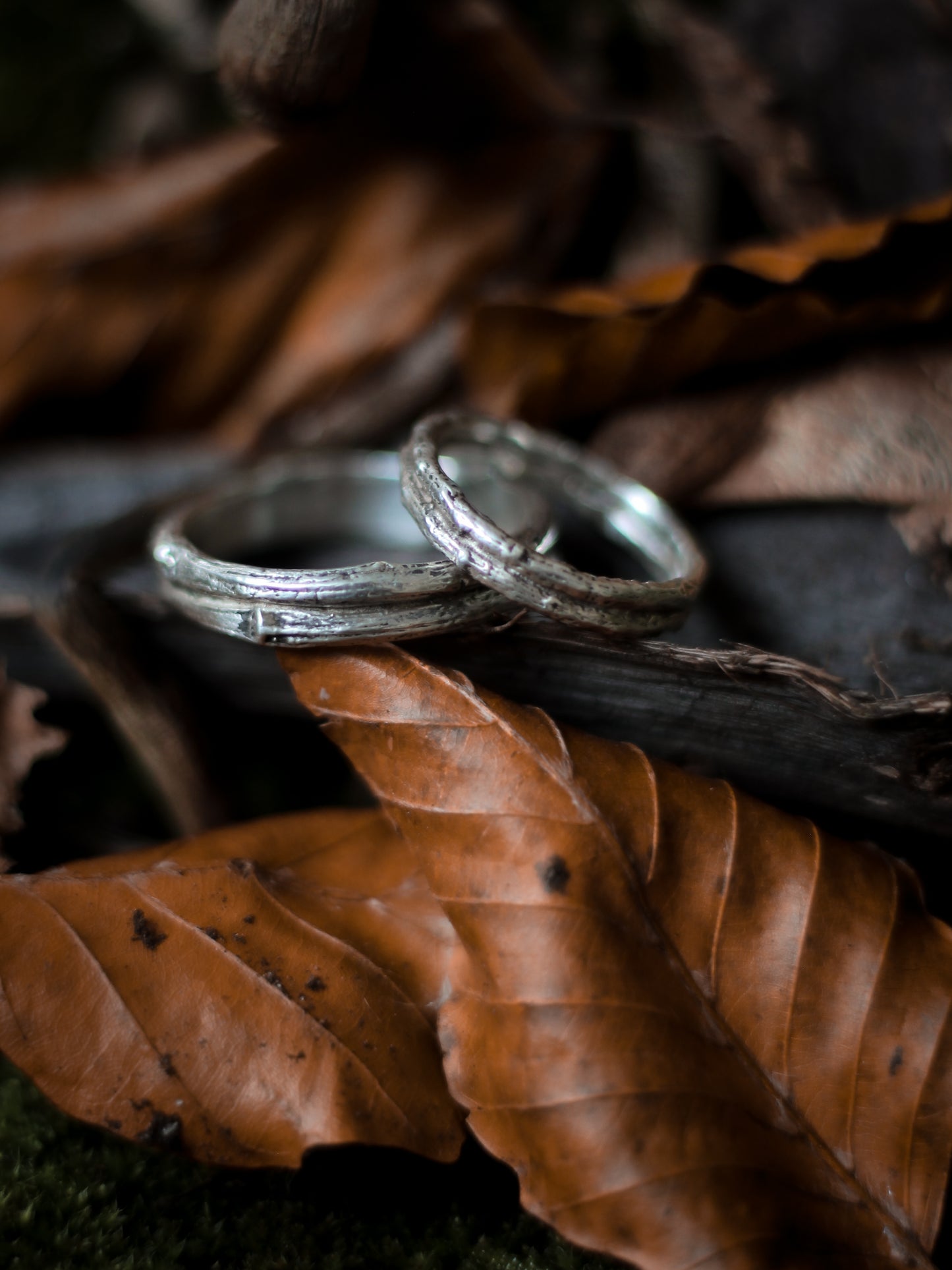 DRYAD IV thick Treebark Texture Wedding Ring