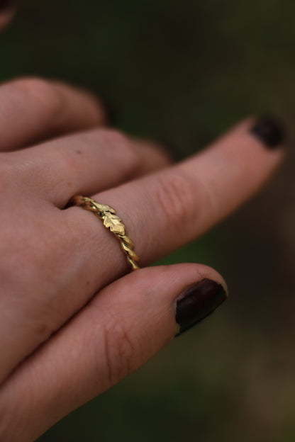 DRYAD I Braided Oak Leaf Wedding or Engagement Ring