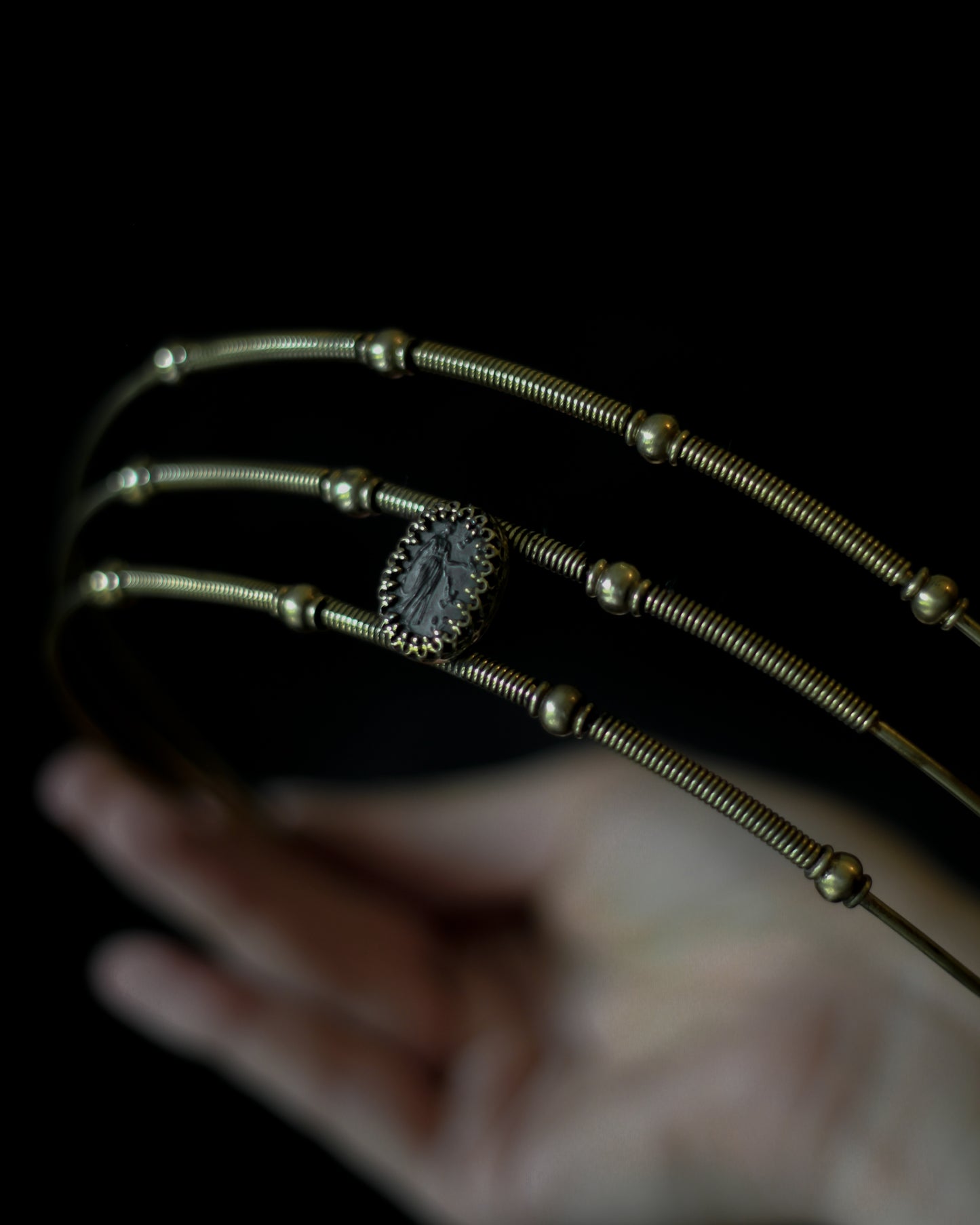 RELICS Nymph Crown with Vintage Cameo from 1930