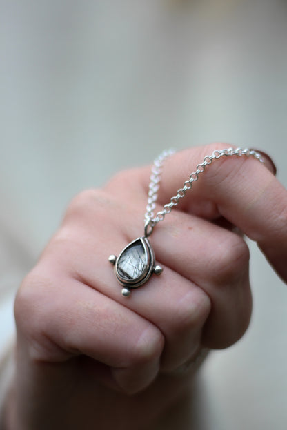 YRSA Rutilated Quarz Drop Necklace Sterling Silver