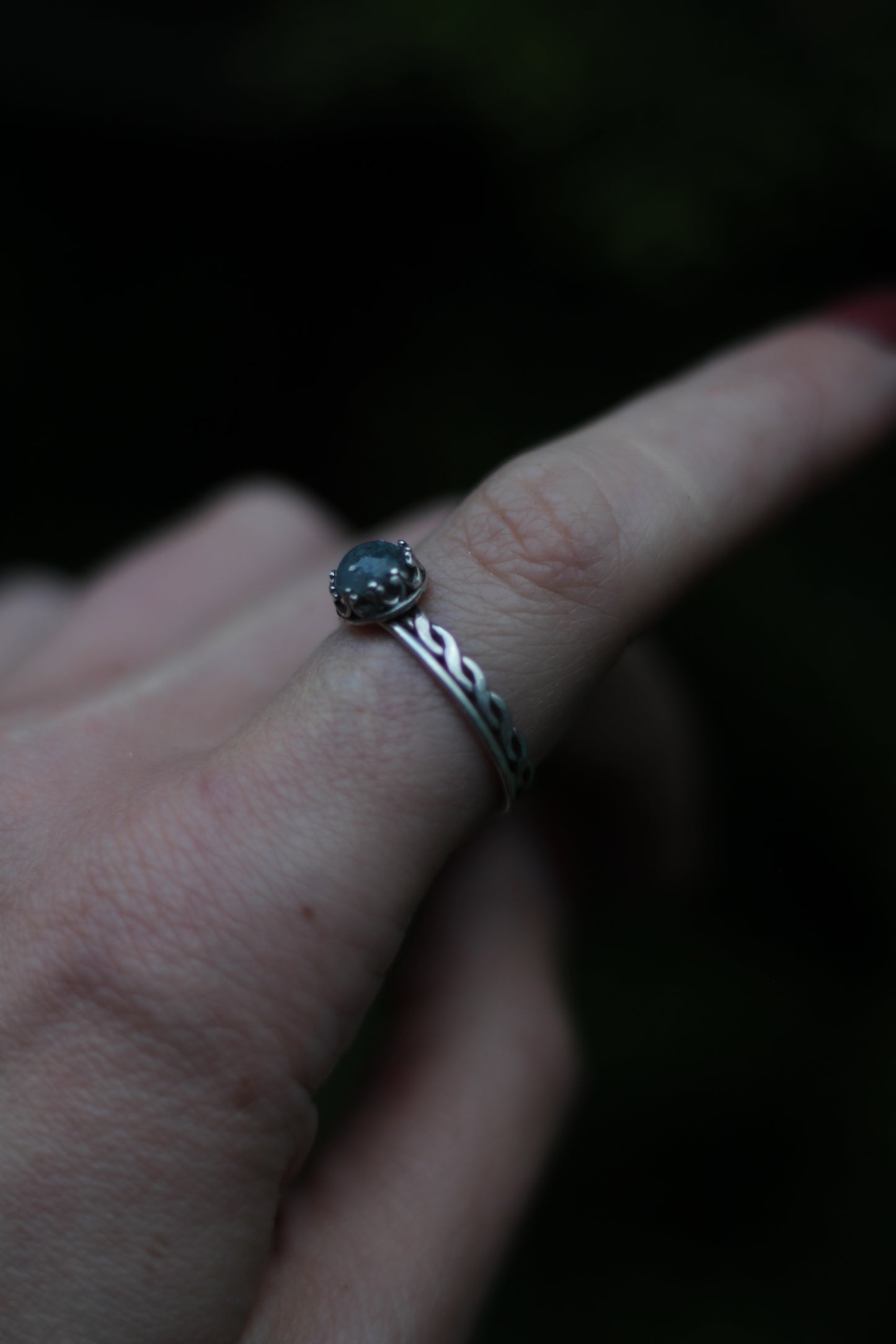 CALÁRIL Moss Agate Ring in Sterling Silver