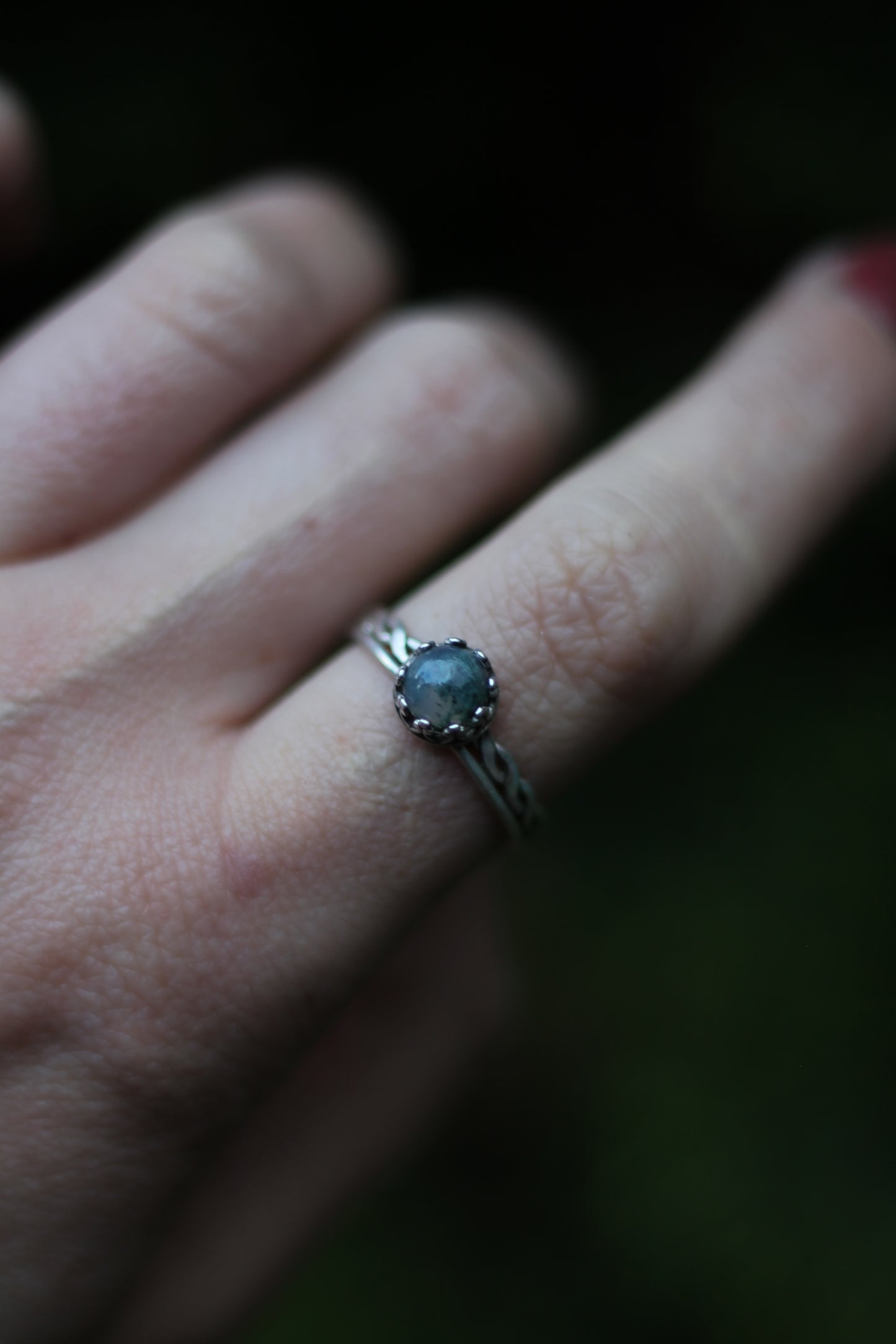 CALÁRIL Moss Agate Ring in Sterling Silver