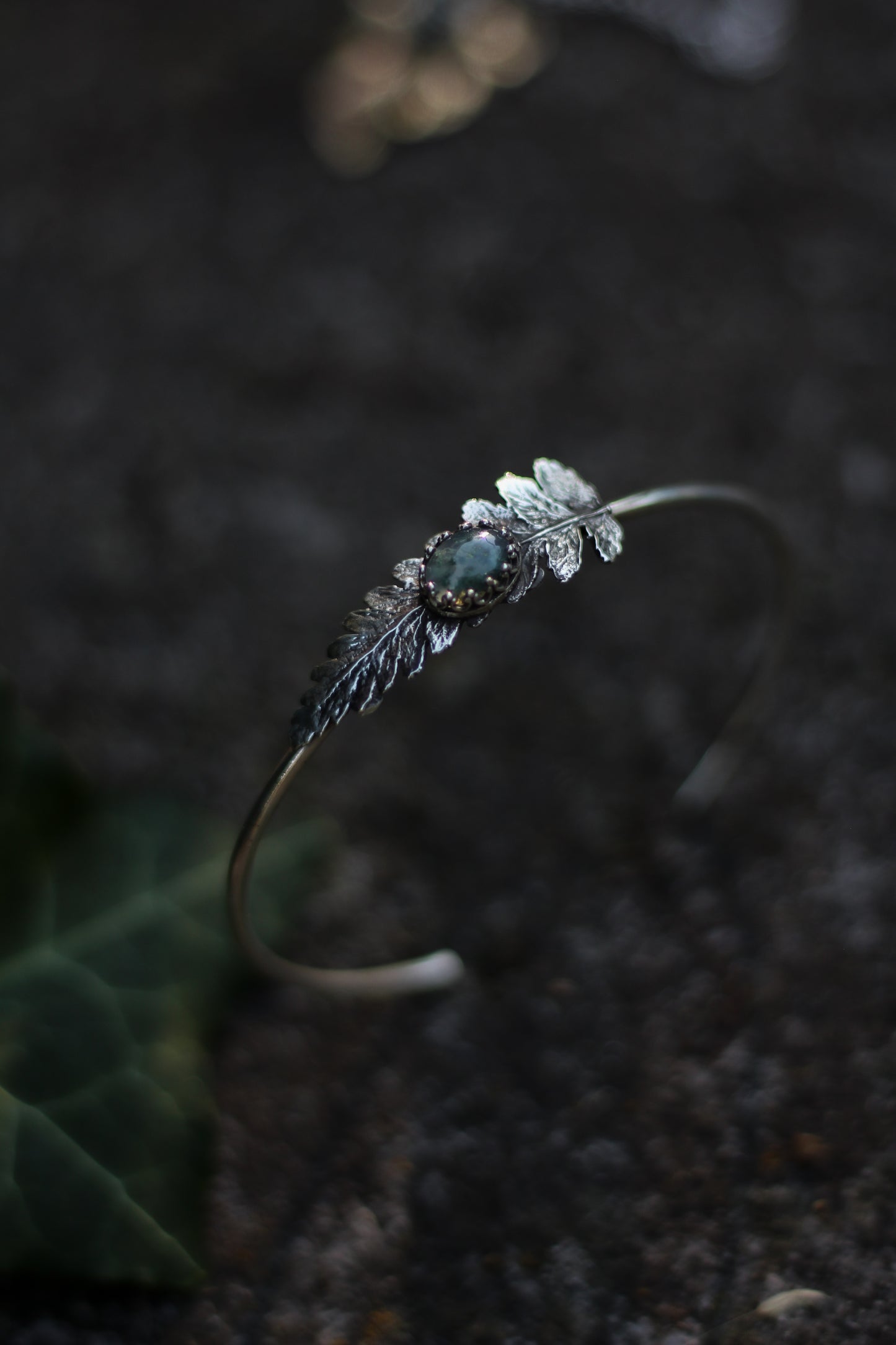 FAERÁNIL Fern Bracelet in Sterling Silver with Moss Agate