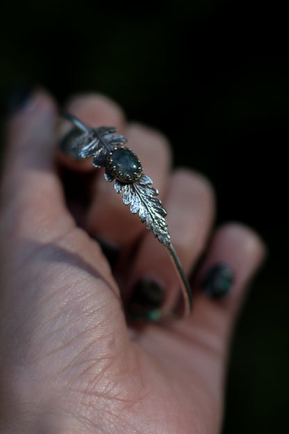 FAERÁNIL Fern Bracelet in Sterling Silver with Moss Agate