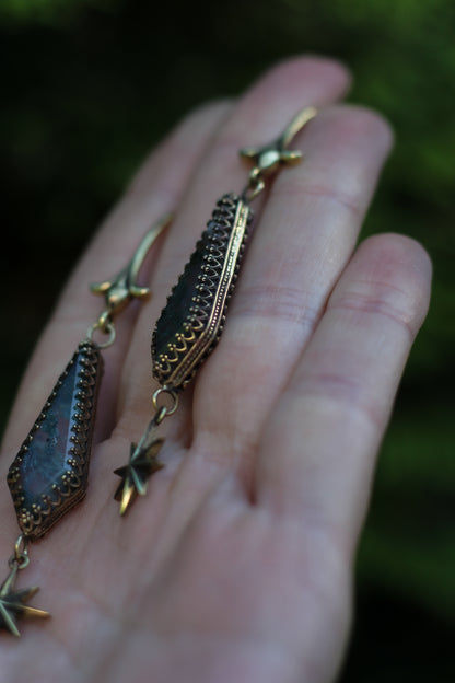 ELENWË Moss Agate Earrings in Brass with star details