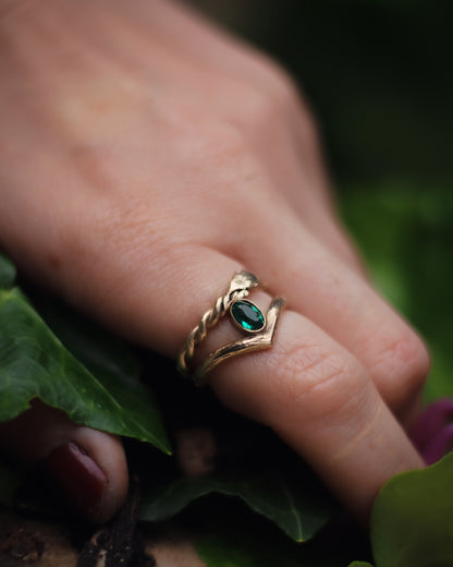 DRYAD II Emerald Treebark Texture Wedding or Engagement Ring