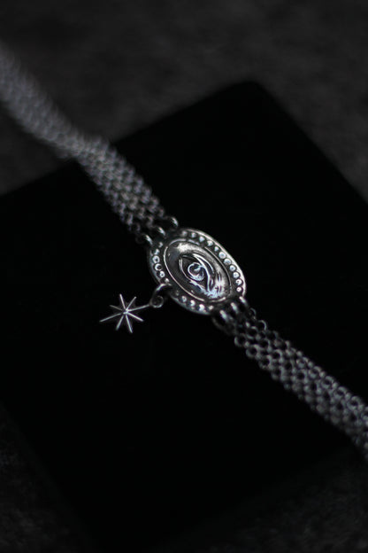 LOVERS EYE Victorian Chain Star Choker in Sterling Silver
