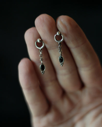 lunula earring with crescent moon and onyx stone