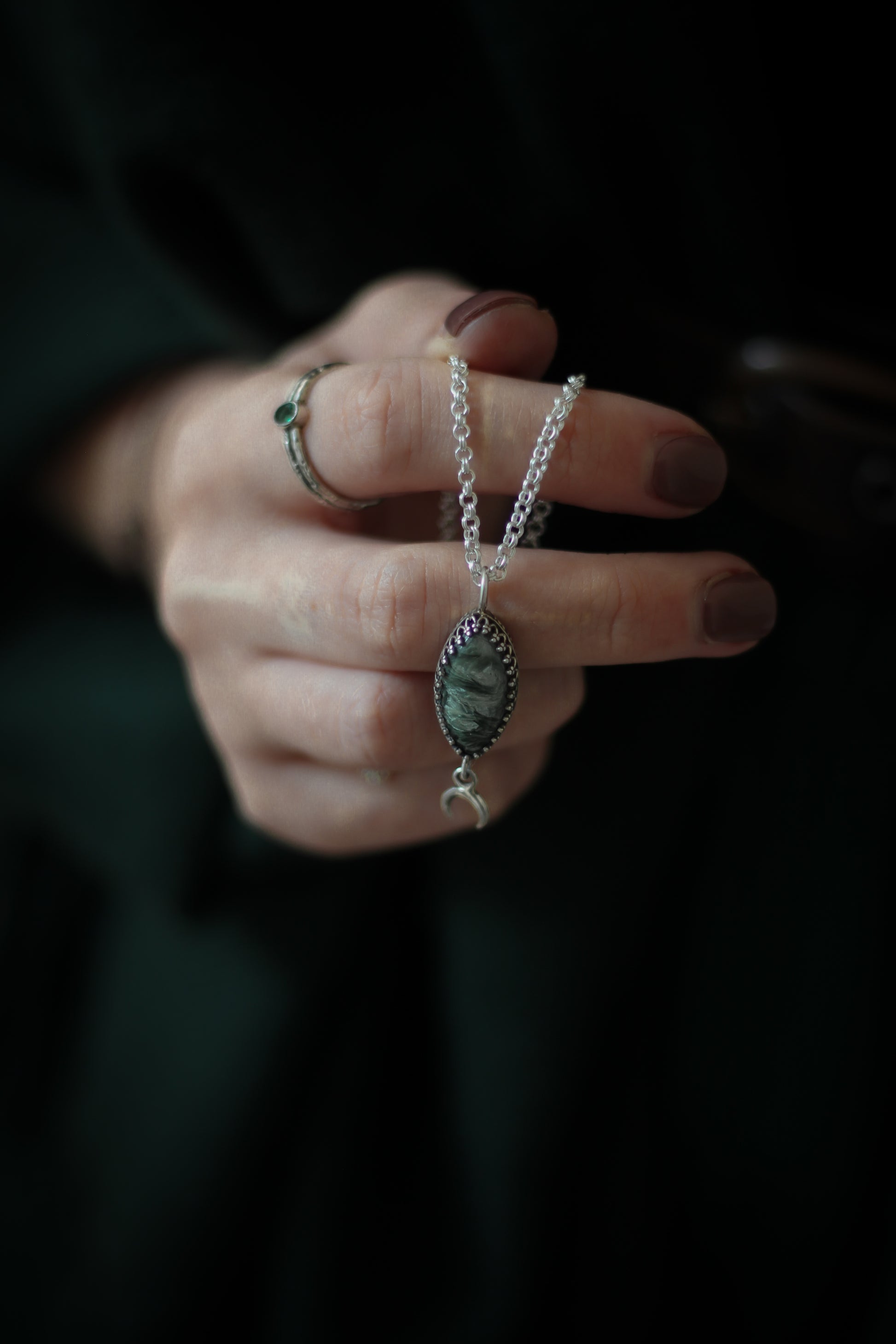 Moss Agate Moon Necklace Silver8