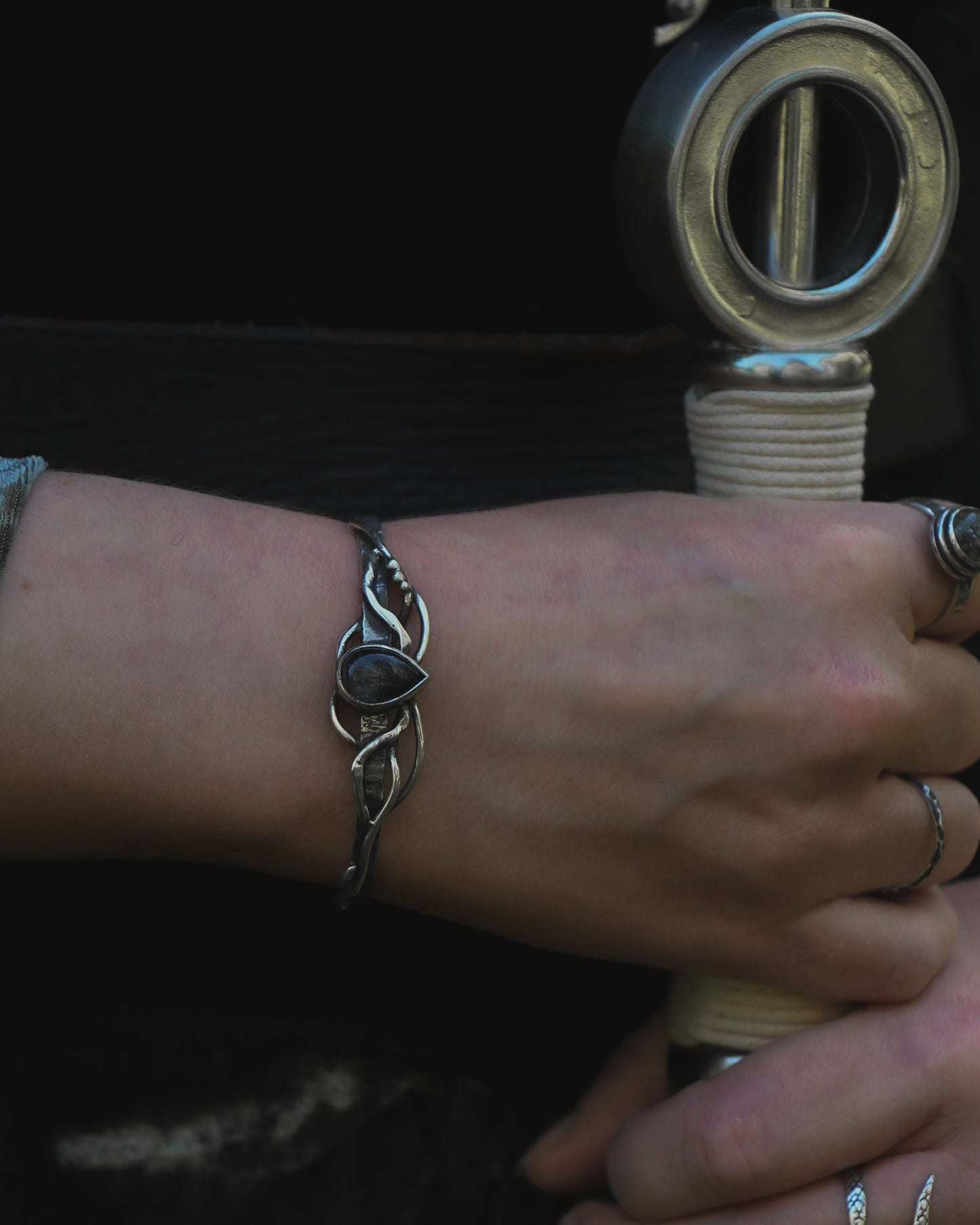 S'EYIS Dark Elf Bracelet