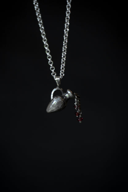 silver amphora necklace with garnet drops