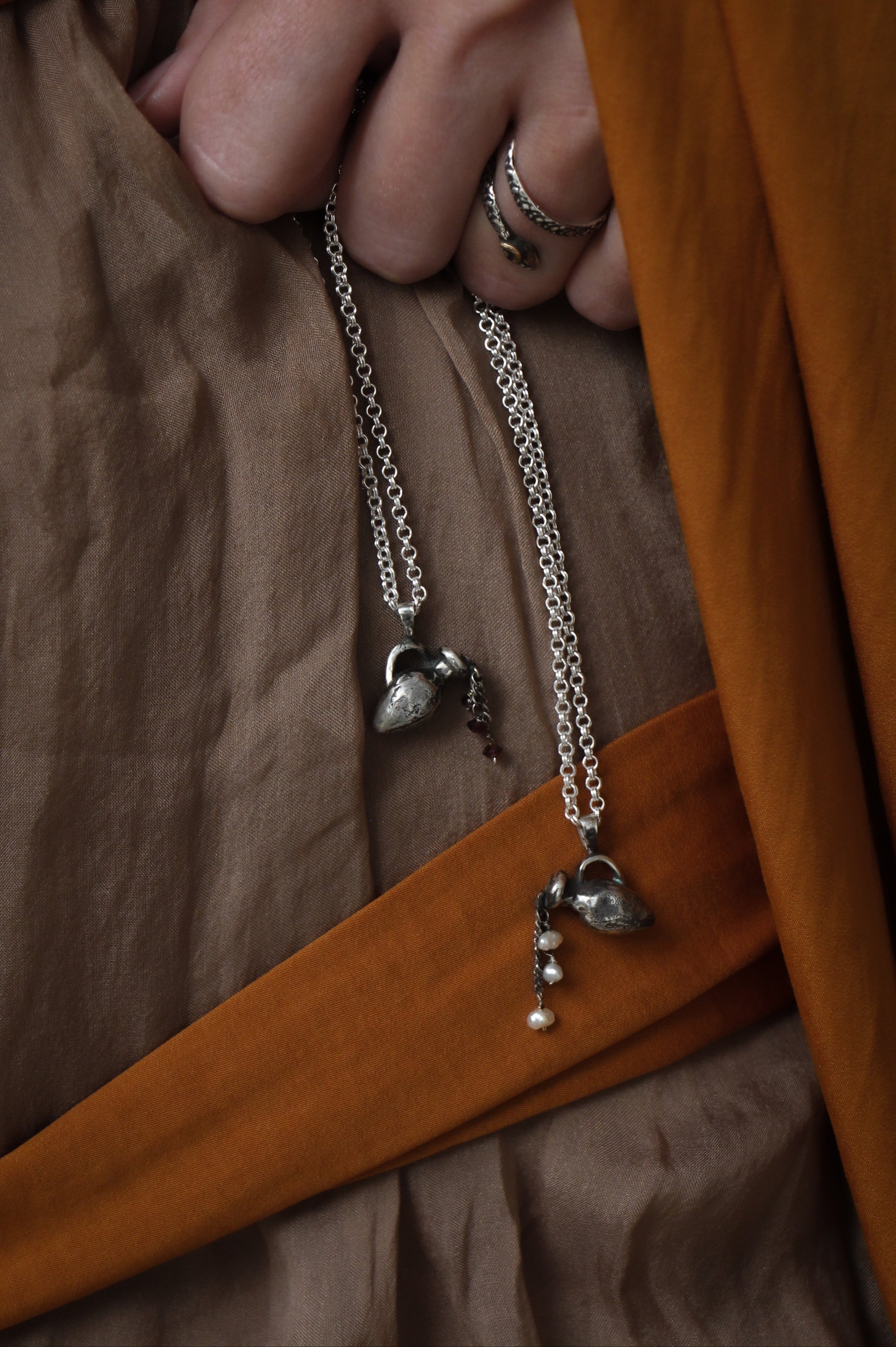 amphora necklaces roman archaeology gift jewellery