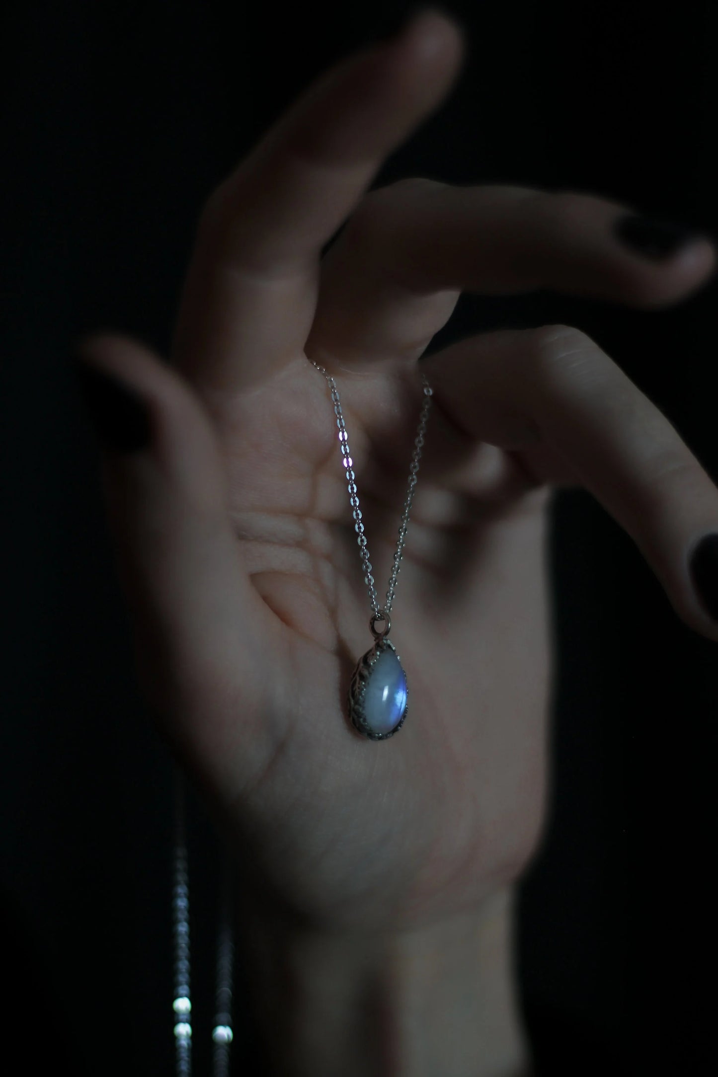 MOONDROP sterling silver moonstone drop necklace